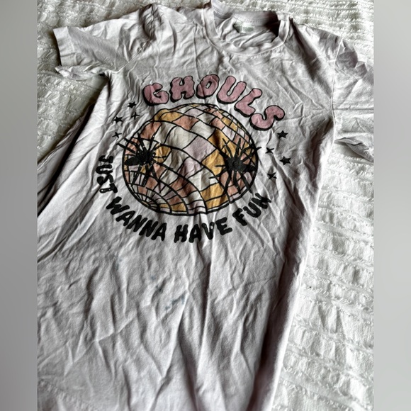 Small, light pink tee, women’s, Halloween top, ghouls just wanna have fun - Picture 1 of 1